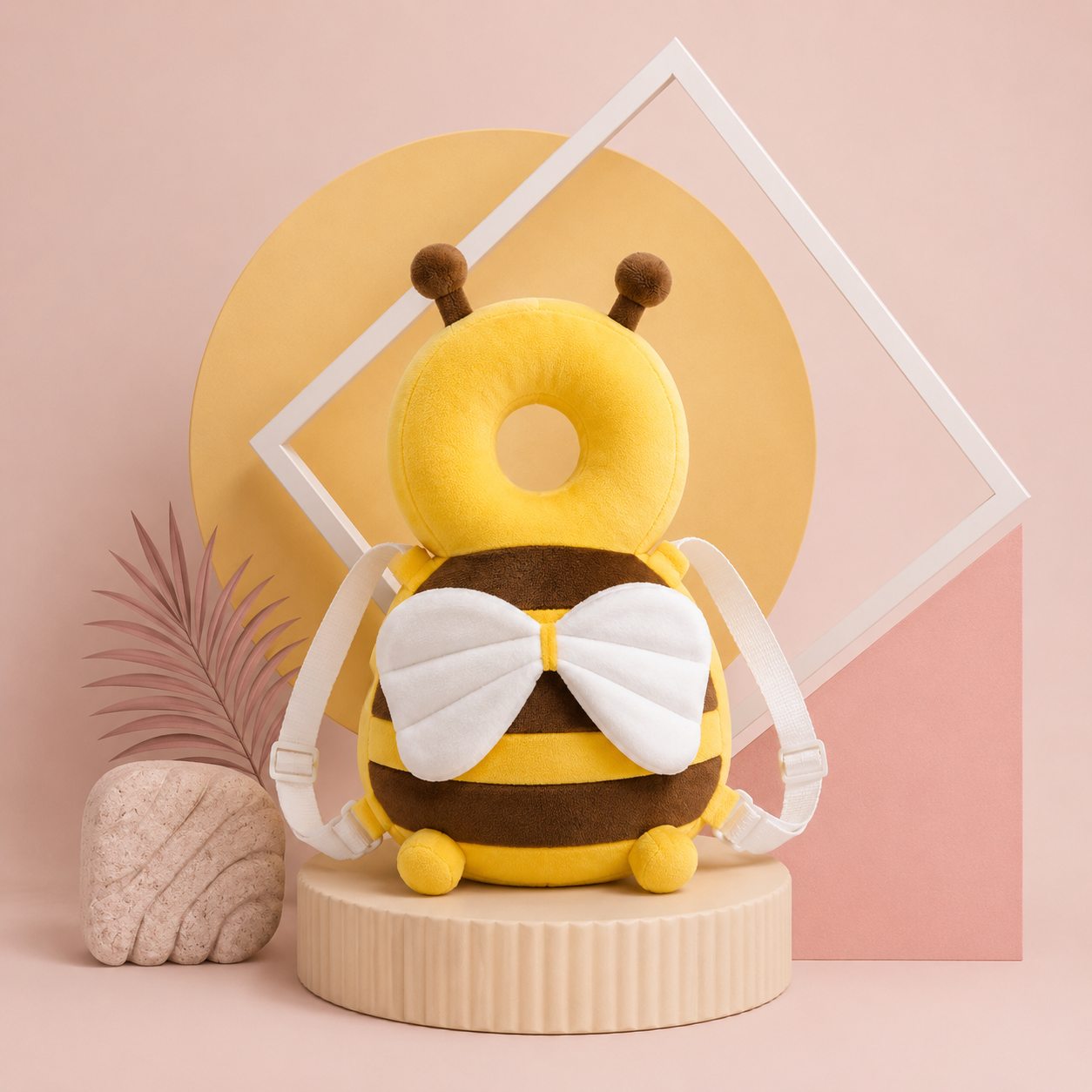 Plush bee